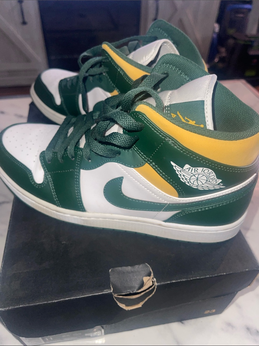 Nike Air Jordan 1 Mid White Green Yellow